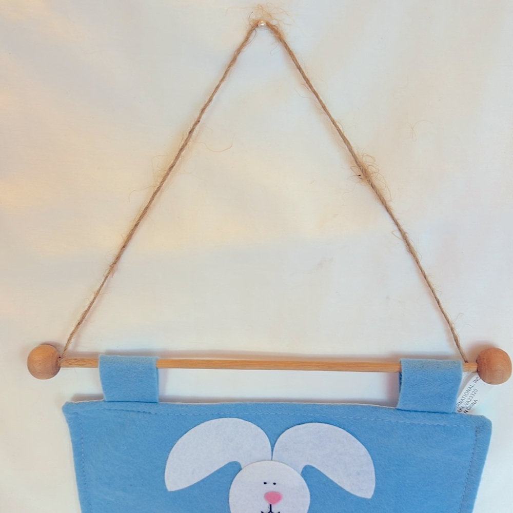 NWOT Set Of 5 Adorable Easter Bunny Hanging Decoration - Picture 6 of 9